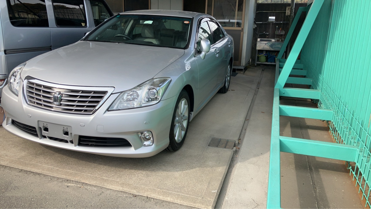 2025年12月　クラウン