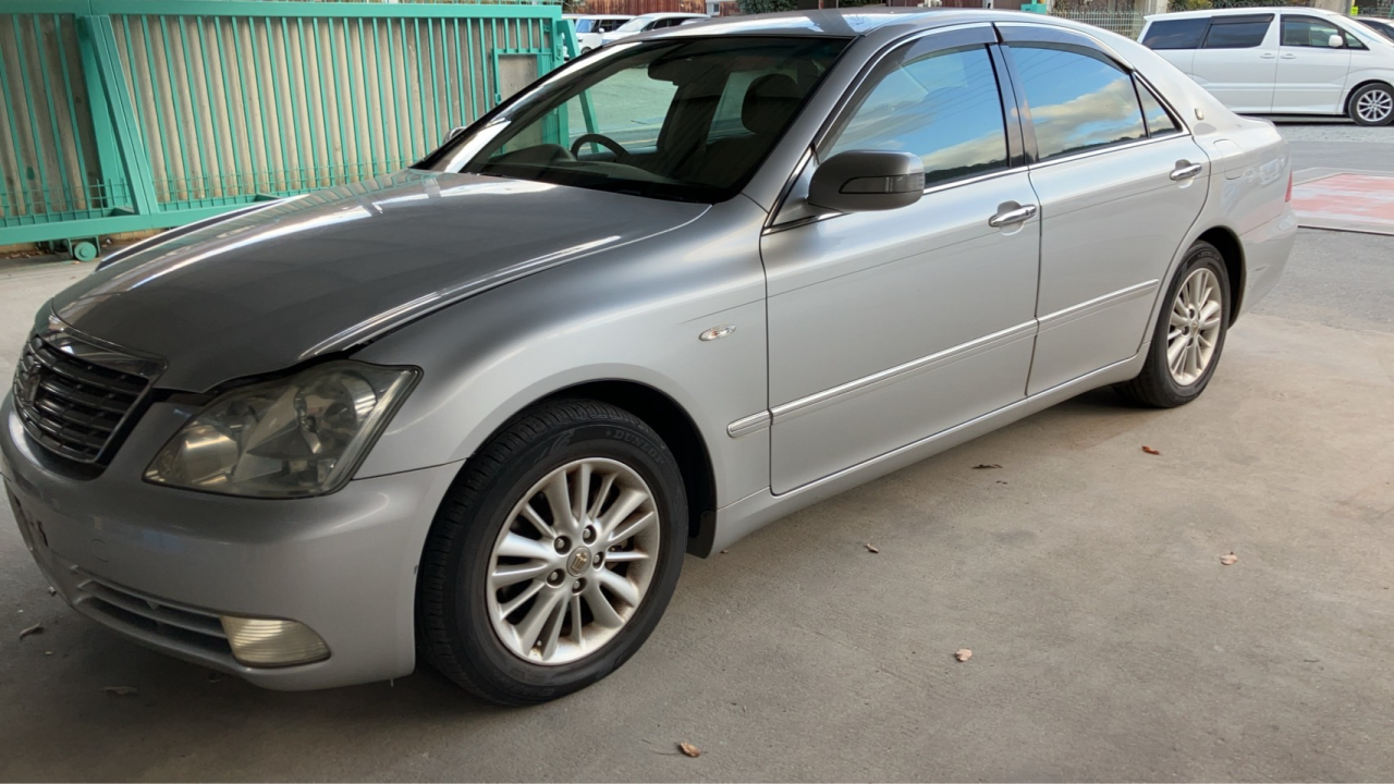 2025年12月　クラウン