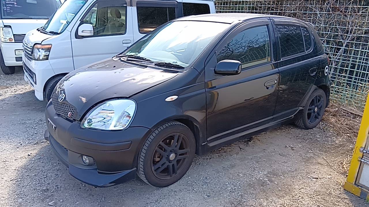 2026年02月　ヴィッツ